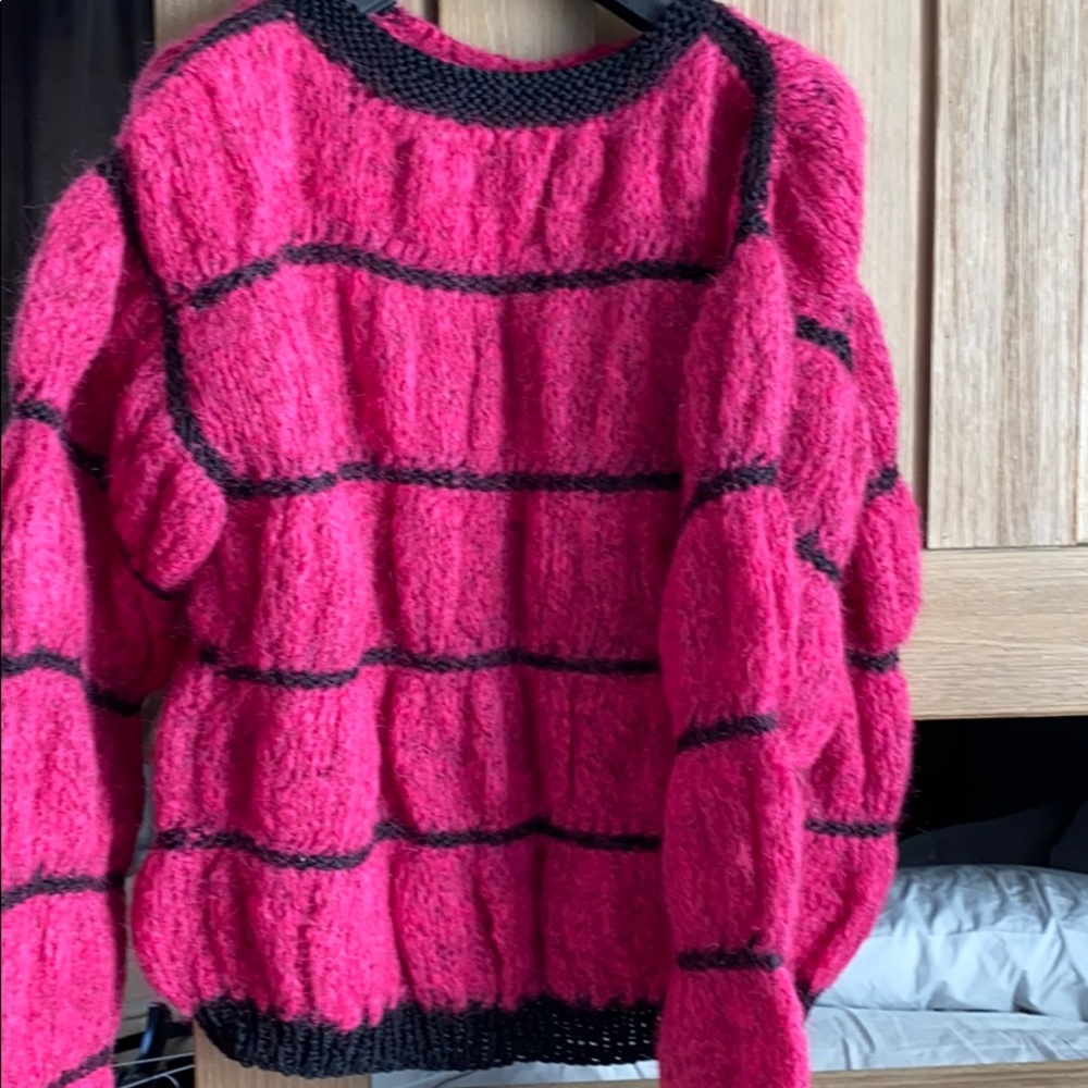 Vintage cropped sweater